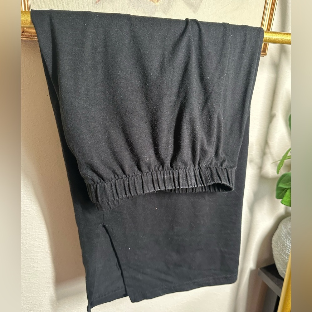 JustFab Black Pencil Skirt